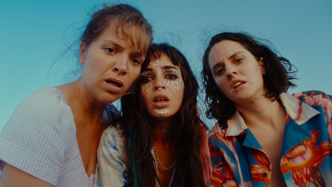 Noémie Merlant’s Dreamlike Promotion of Liberation with Cannes Entry, “The Balconettes”